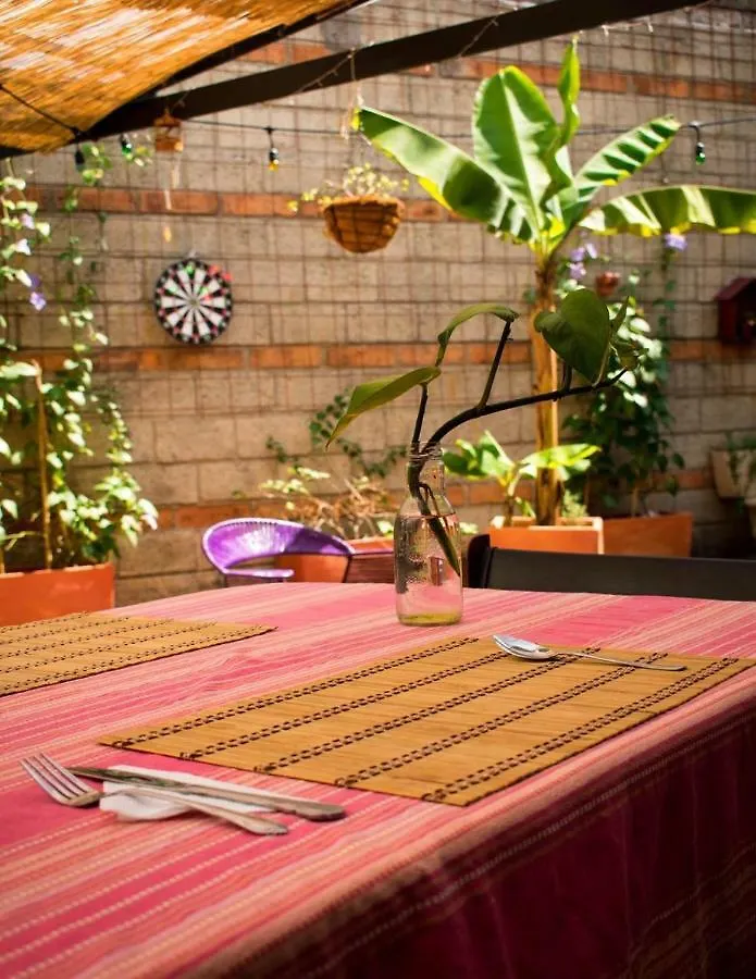 Hostal Casa Cliche Albergue Medellín